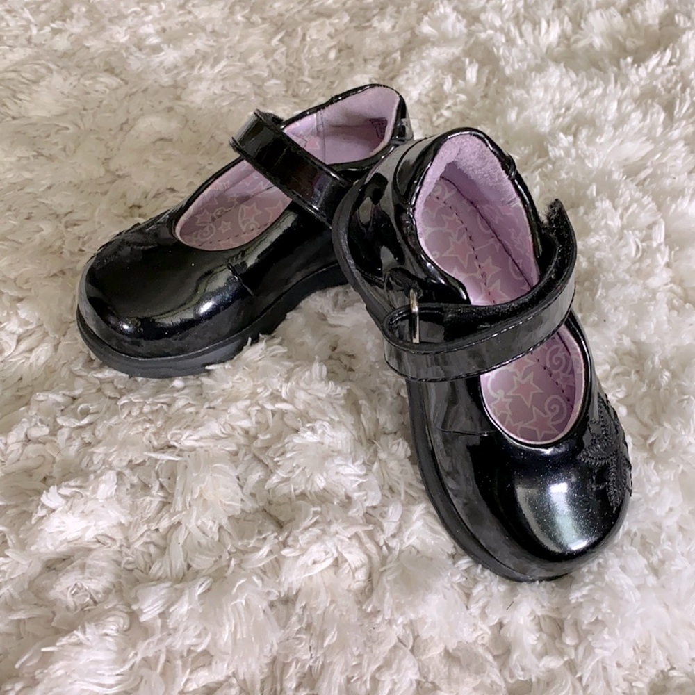 Dress shoes NWOT